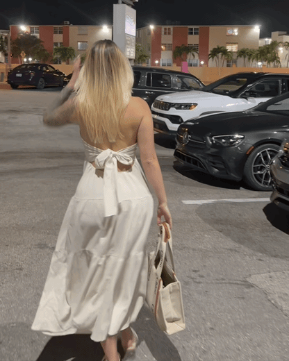 Minimalist Sleeveless Open-Back Halter Maxi Dress